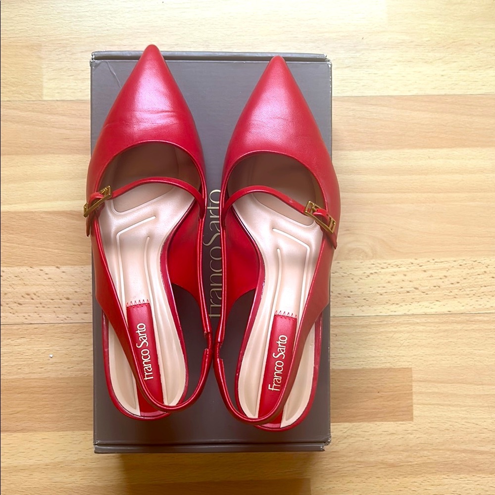 Franco Sarto Khloe Pointed Toe Slingback Kitten Heels 8.5 NWT